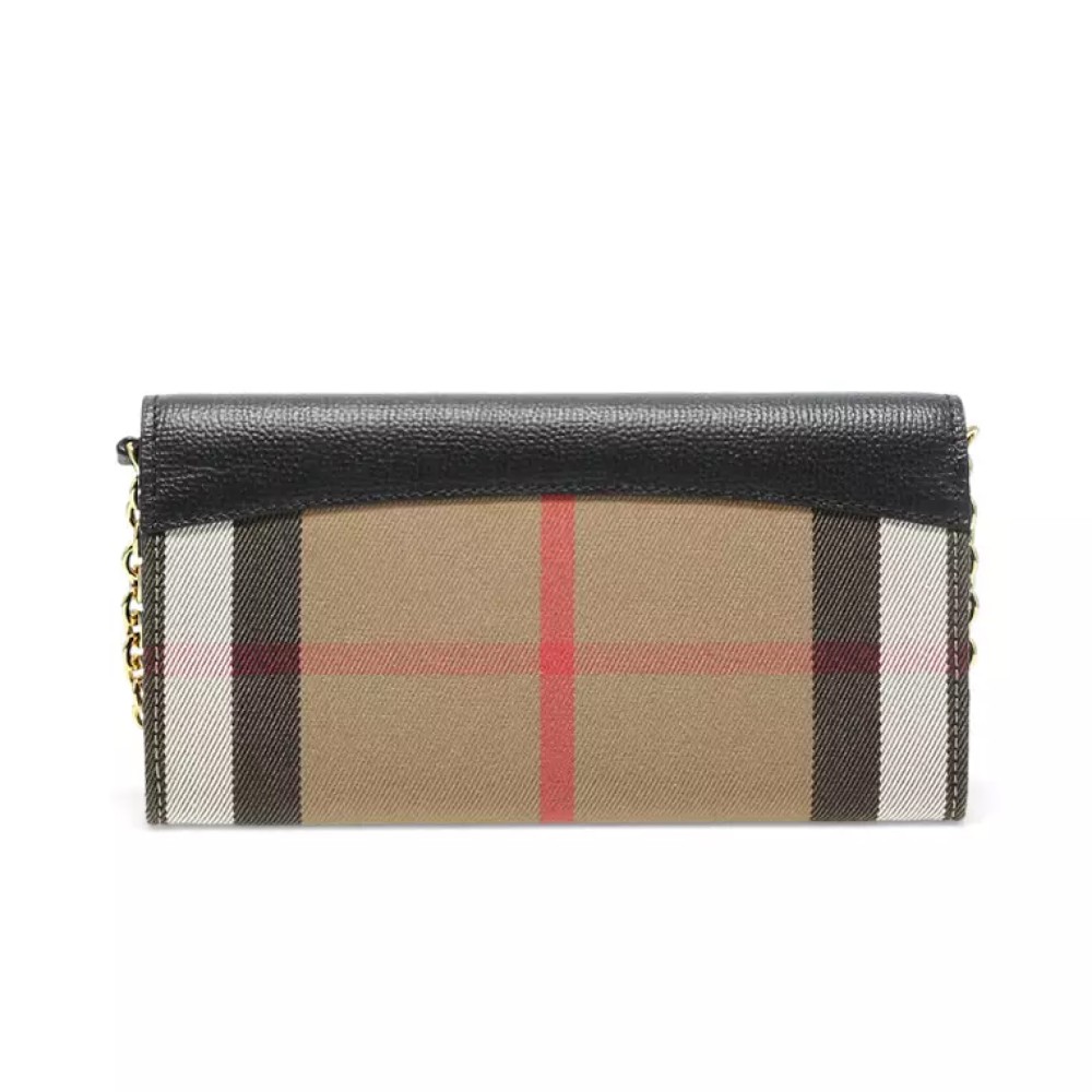 Burberry Henley Wallet On Chain
