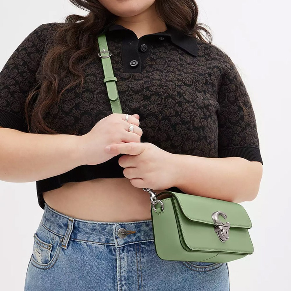 Studio Glove Tanned Leather Portable Crossbody Bag Shoulder Bag Women S Silver Light Pistachio