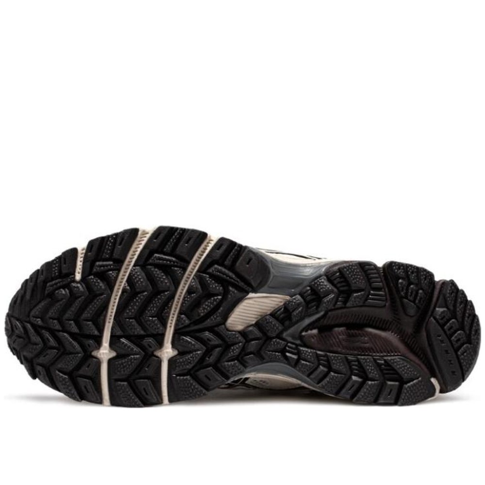 Gel Kahana 8 Black And White