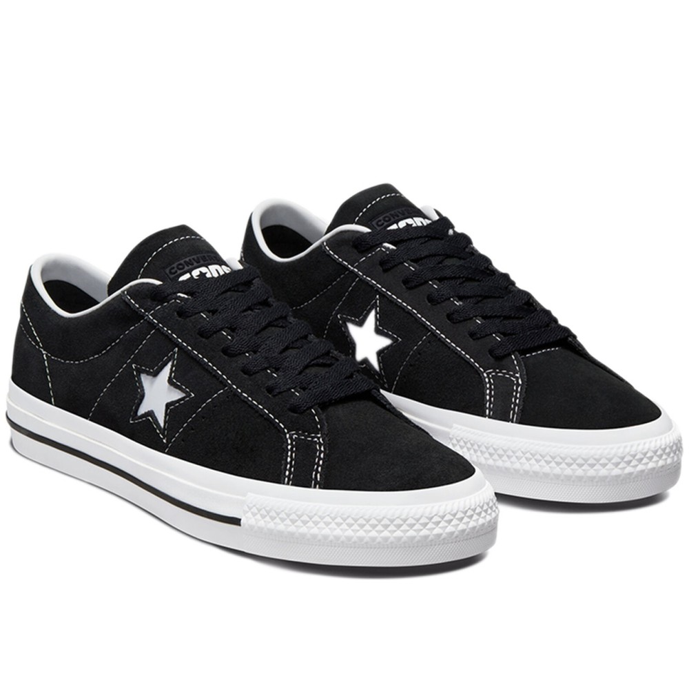 One Star Pro Black White