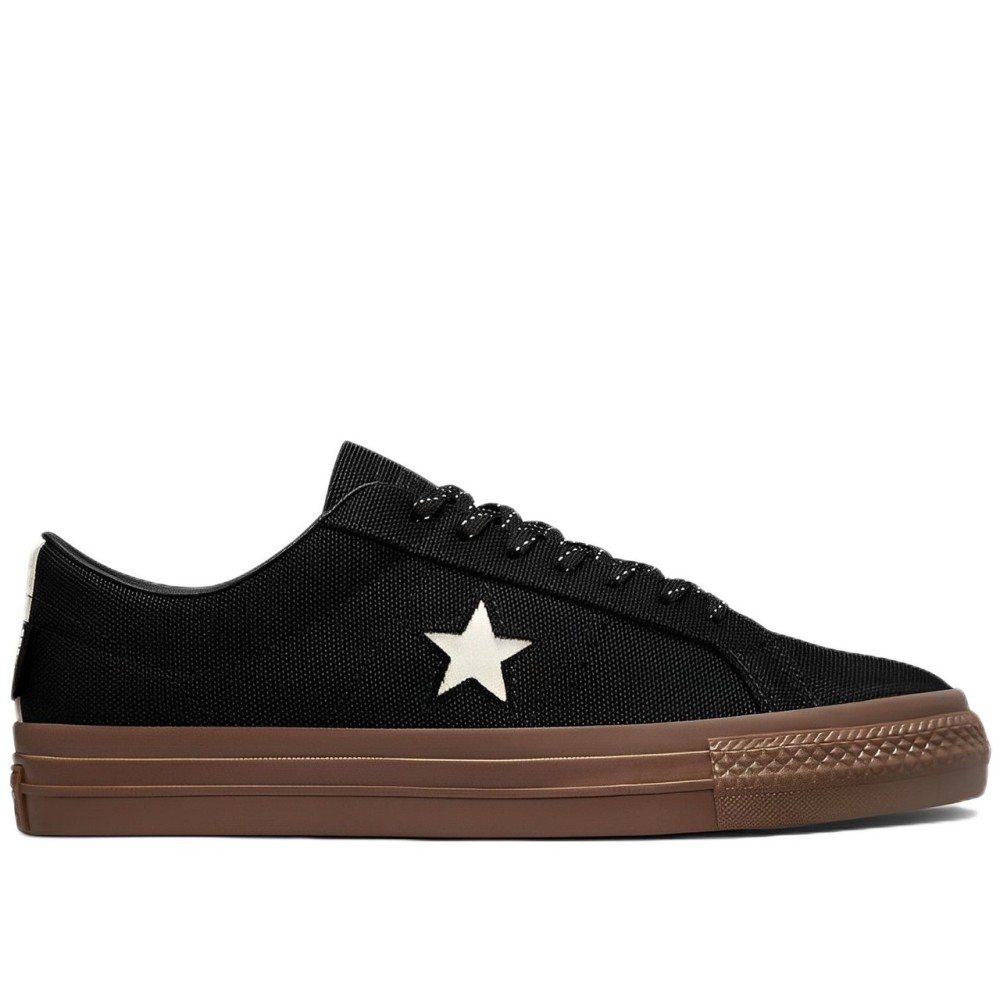 One Star Pro Low Black Dark Gum