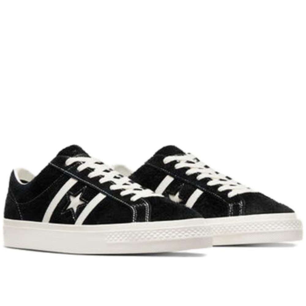 One Star Academy Pro Suede Black Egret