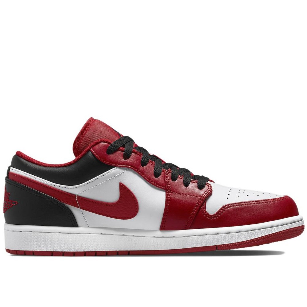 Air Jordan 1 Low Bulls