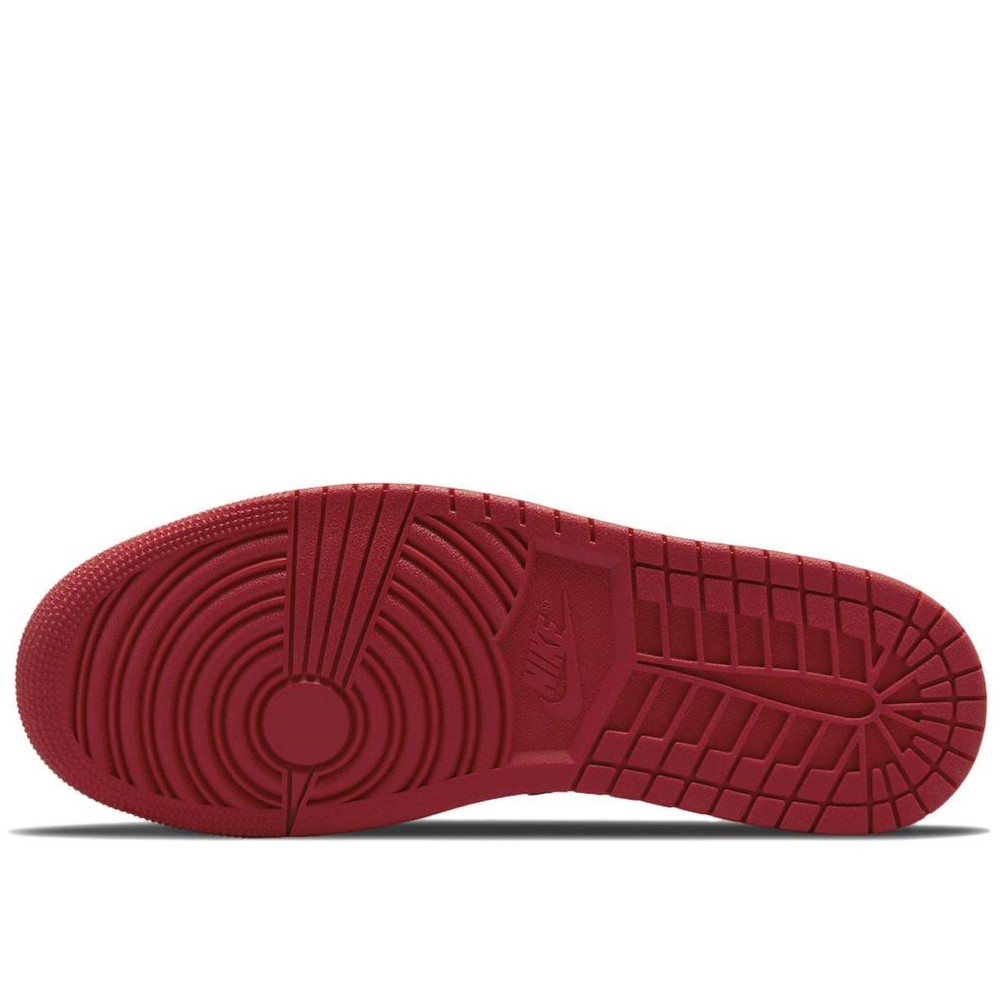 Air Jordan 1 Low Bulls