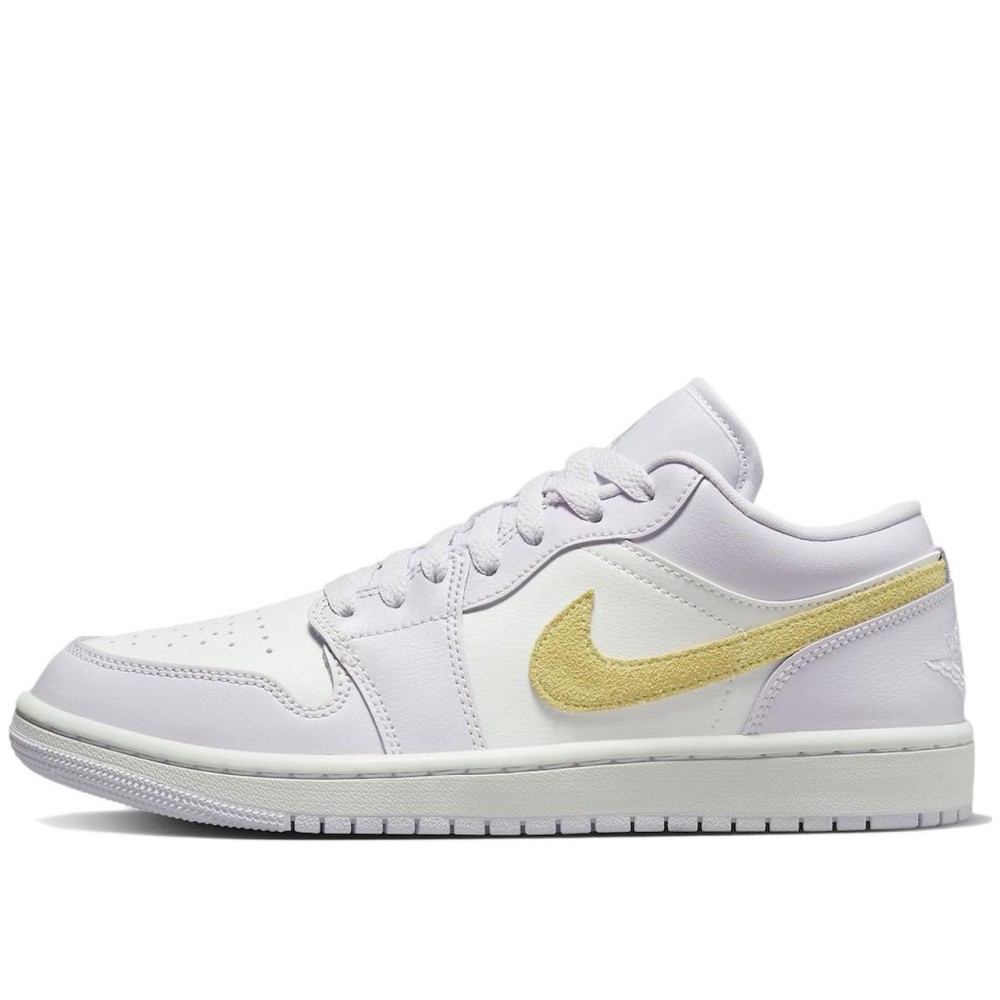 Air Jordan 1 Low Barely Grape