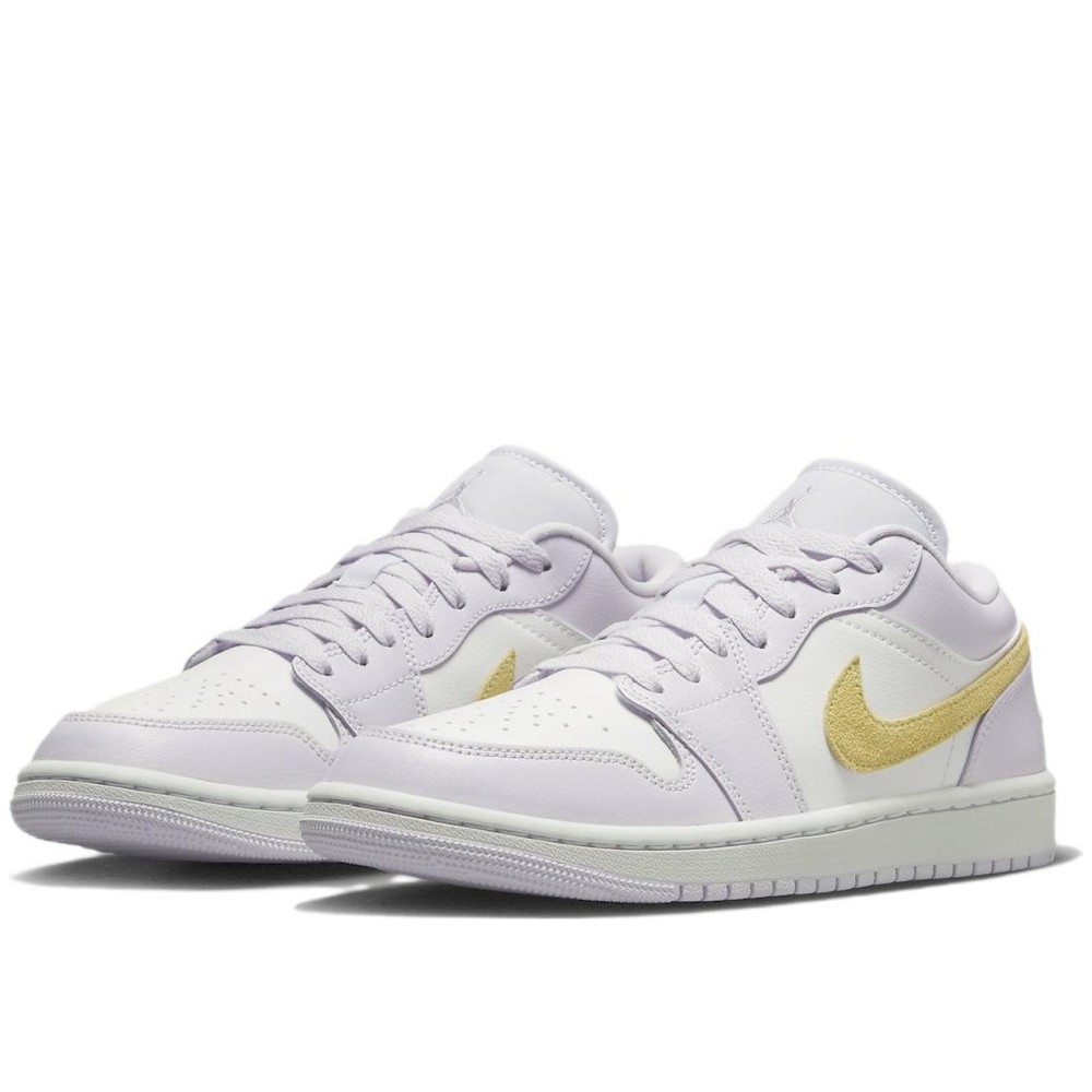 Air Jordan 1 Low Barely Grape