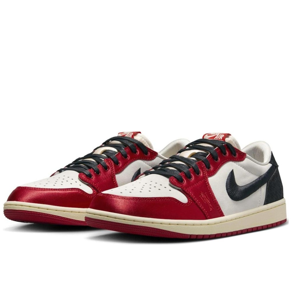 Air Jordan 1 Low OG Trophy Room Away