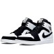 Air Jordan 1 Mid SE Diamond