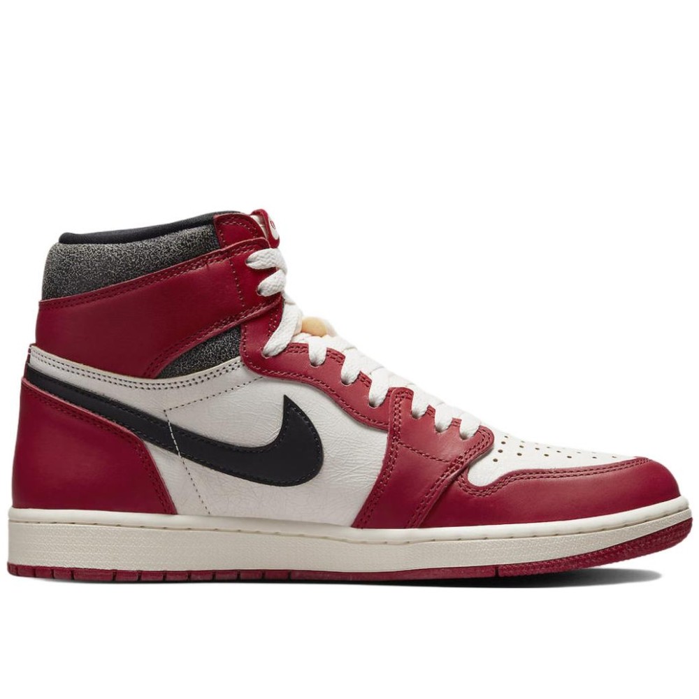 Air Jordan 1 High OG Chicago Lost Found