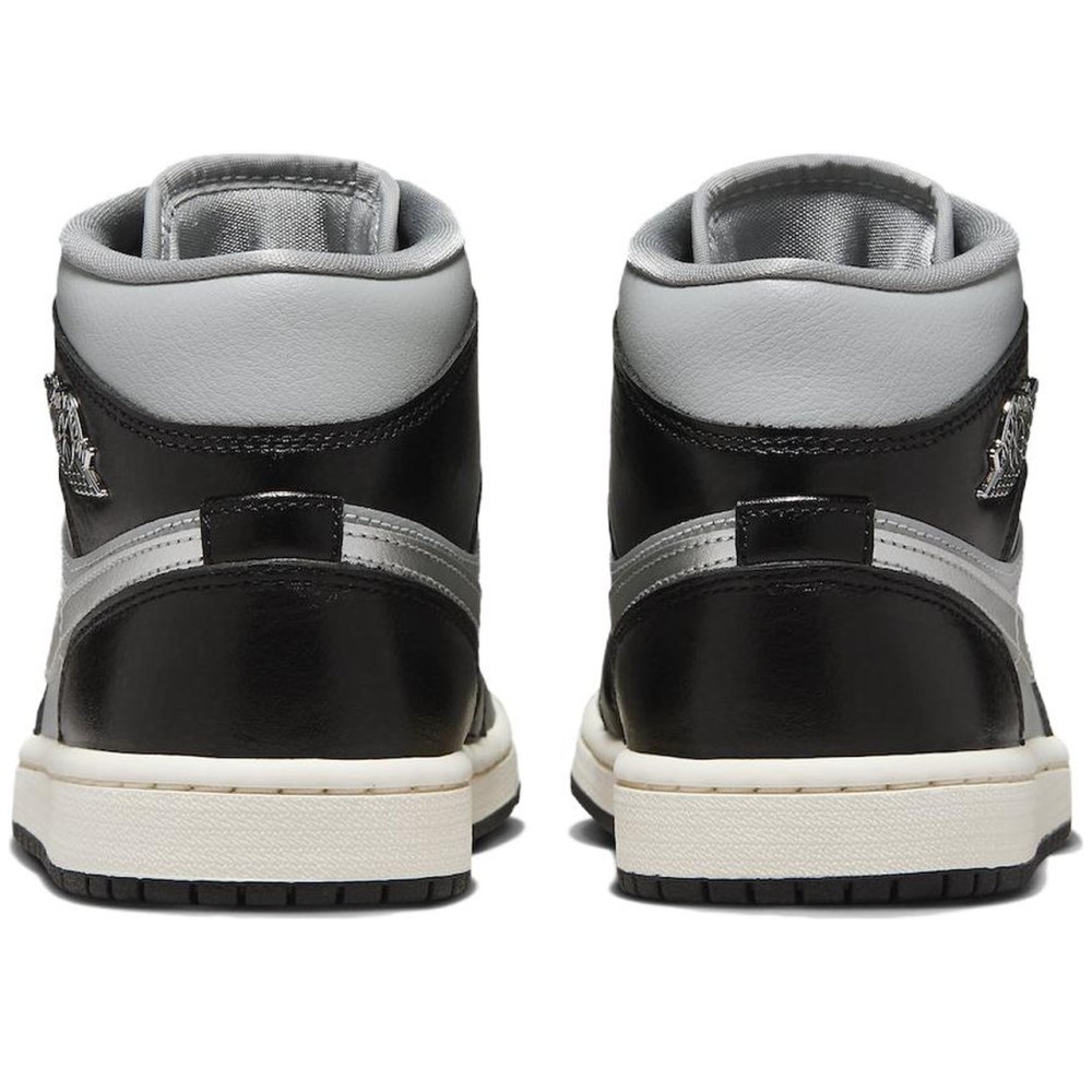 Air Jordan 1 Black Chrome