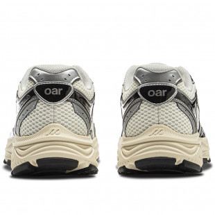 Oarism X Mizuno Racer S Beige Apricot Black
