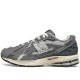 1906r Protection Pack Grey Sneakers