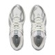 1906r Silver Metallic Cream