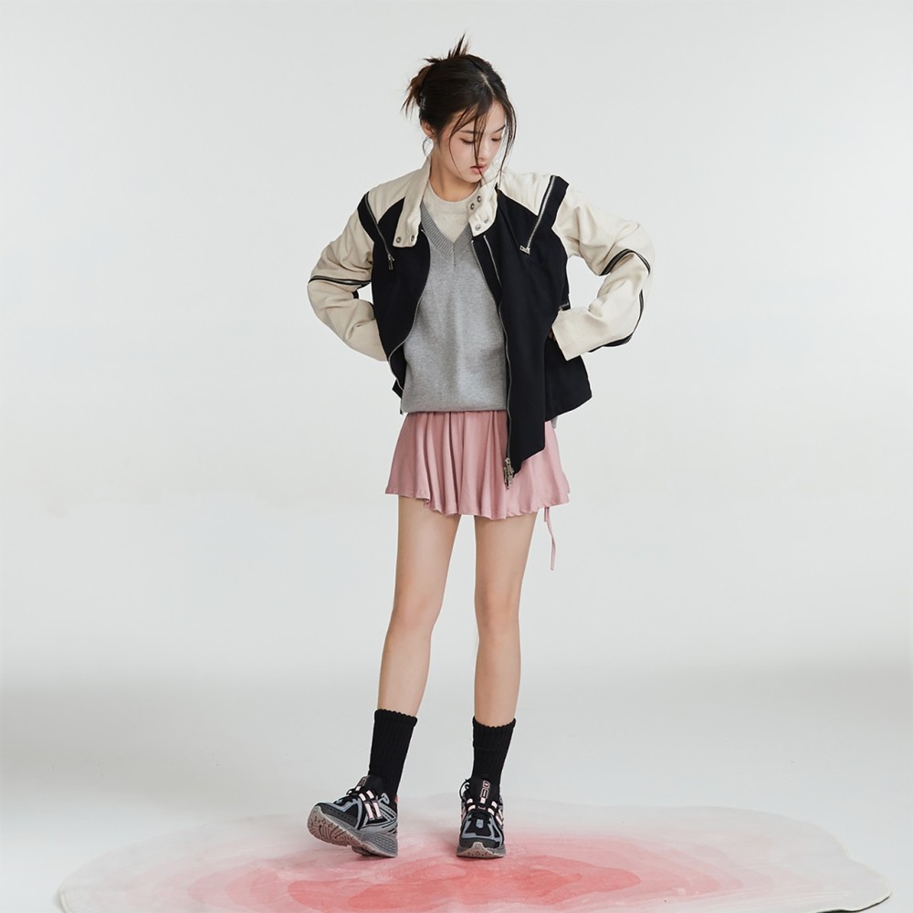 1906r Black Pink Moon