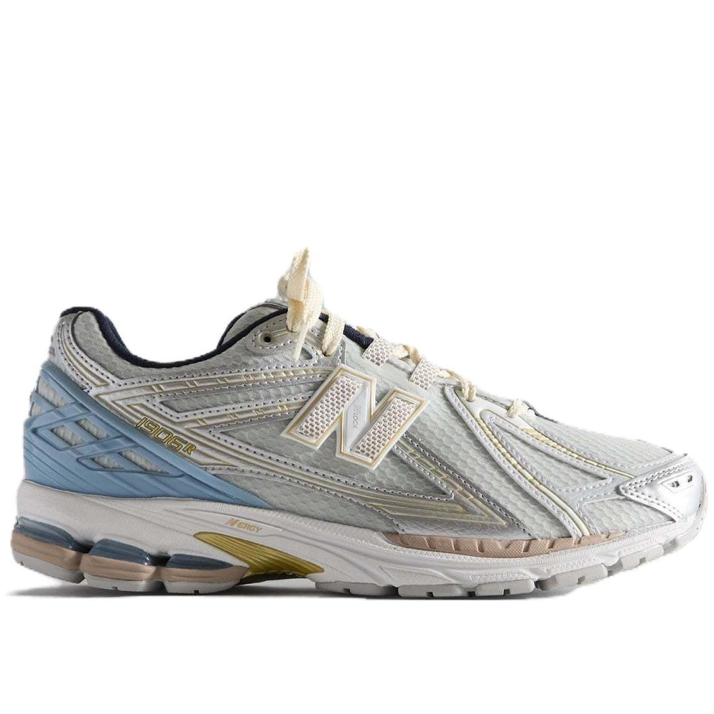Kith x 1906r White