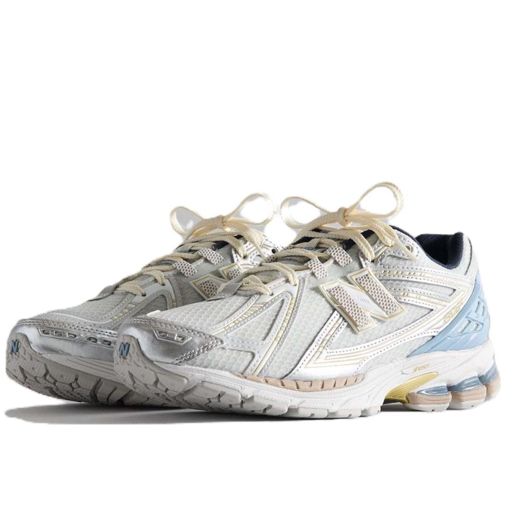 Kith x 1906r White