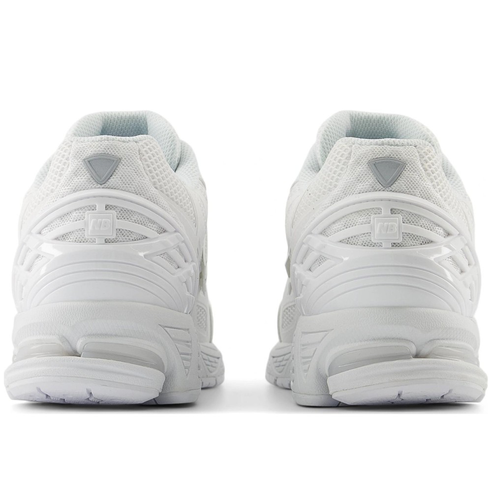 1906w Triple White