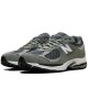 2002R sneakers