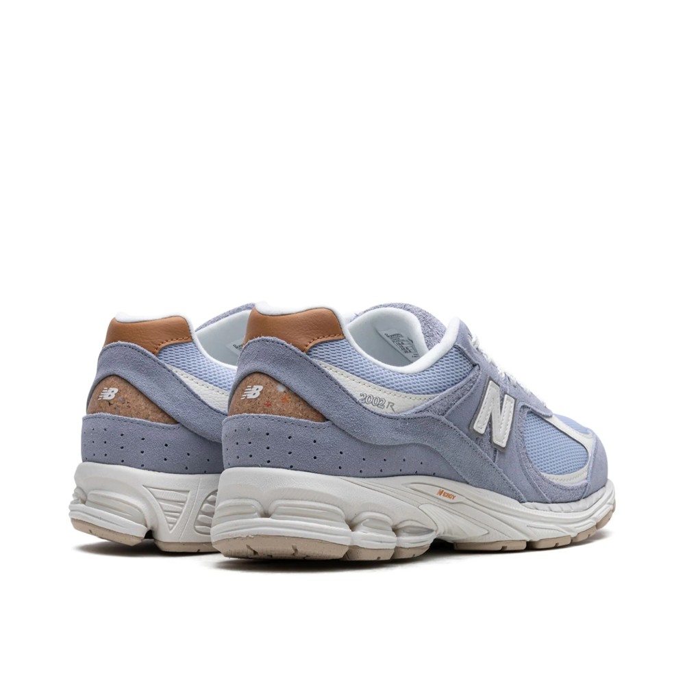 2002R Angora
