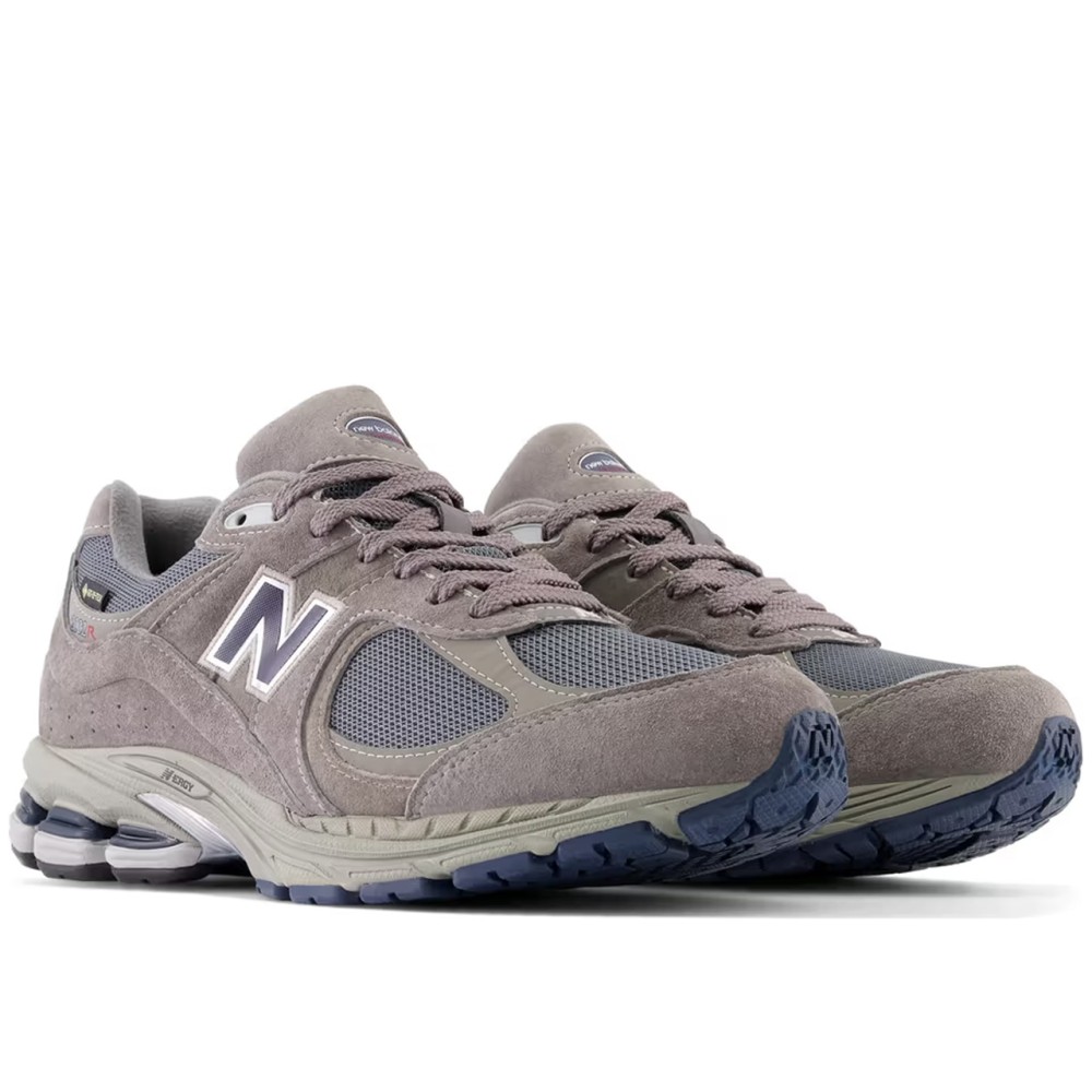 2002R Gore-Tex Castlerock