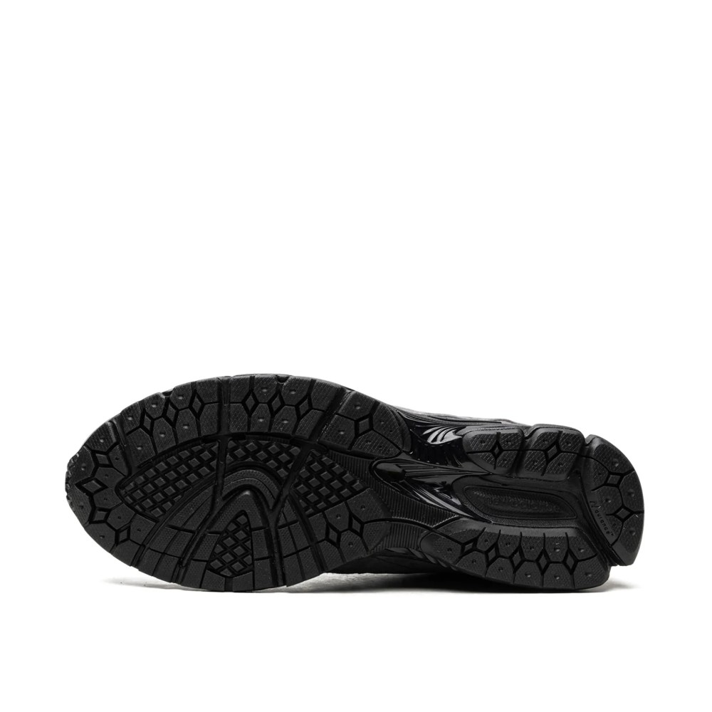 JJJJound x 2002R GoreTex