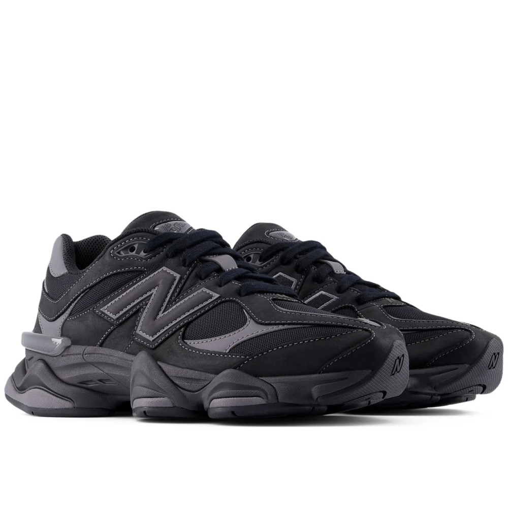 9060 Black