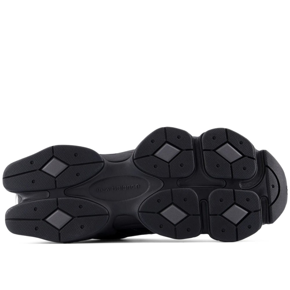 9060 Black