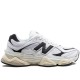 9060 White/Black