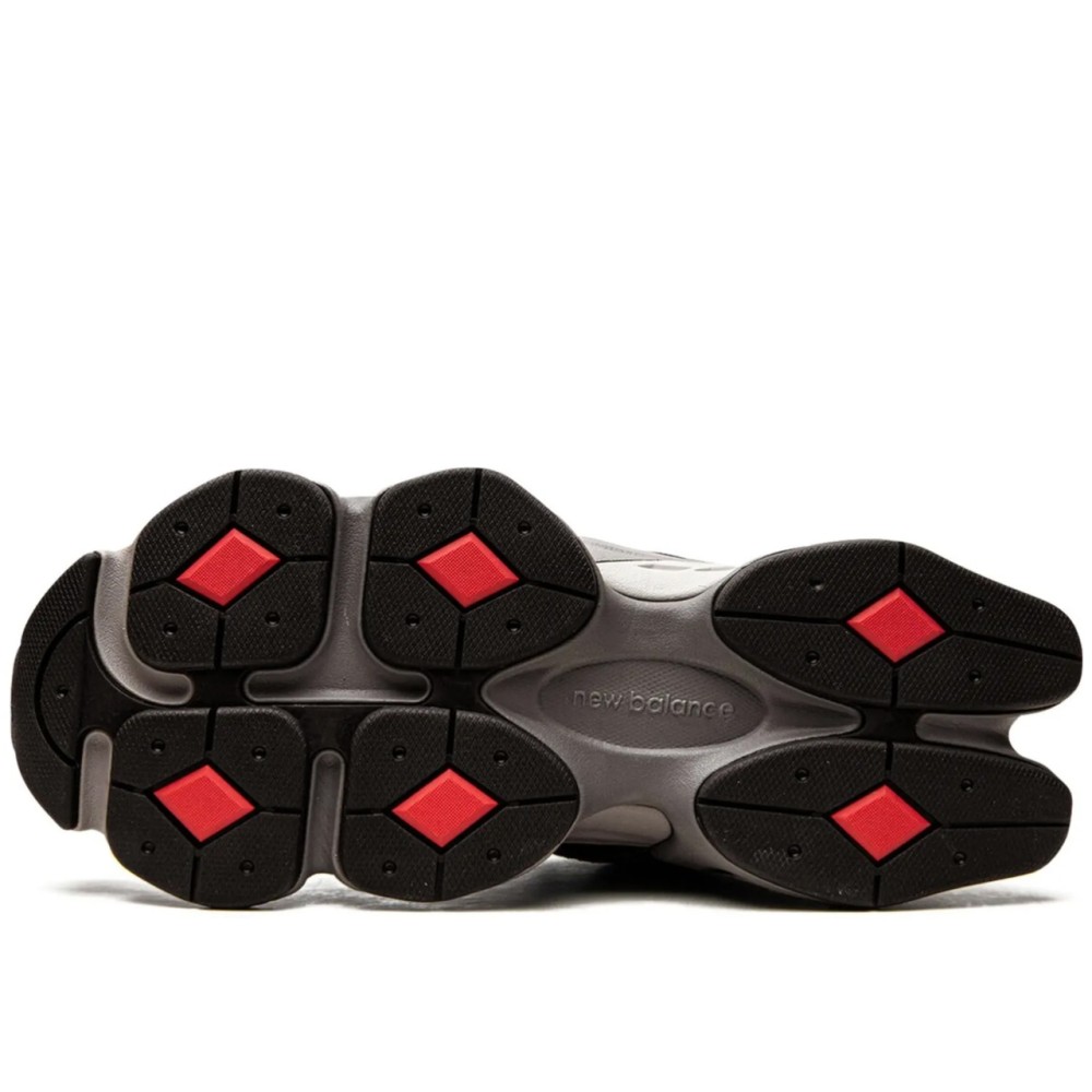 9060 Black