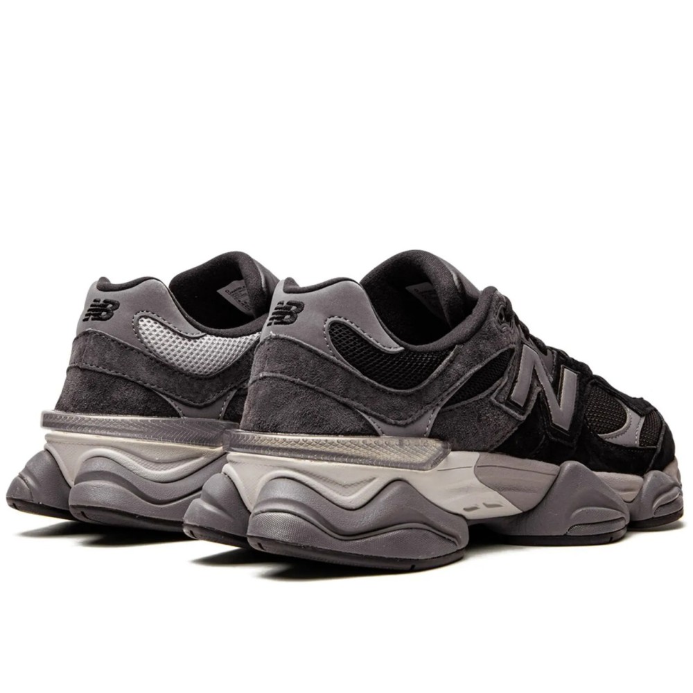 9060 Black