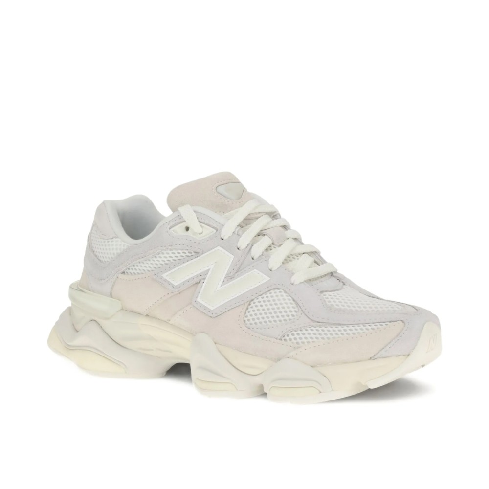 9060 Angora