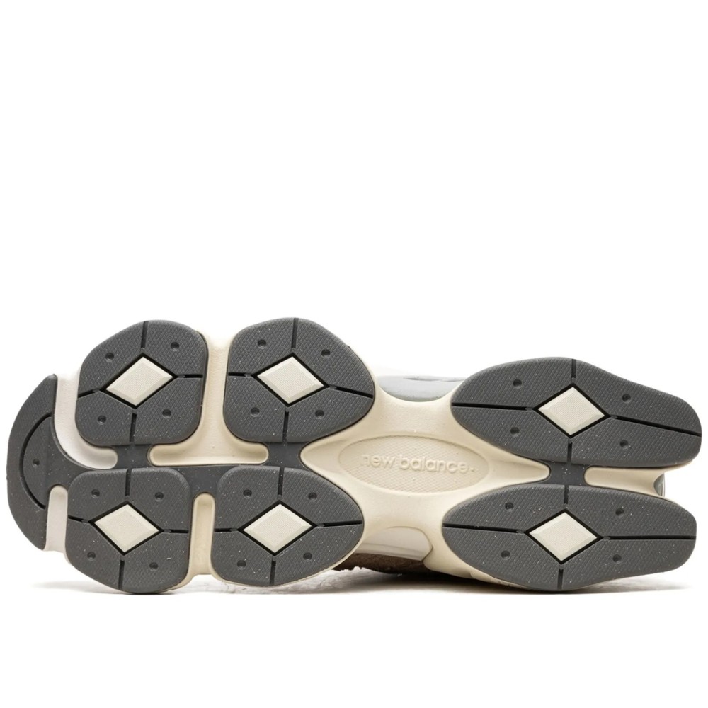 9060 Driftwood