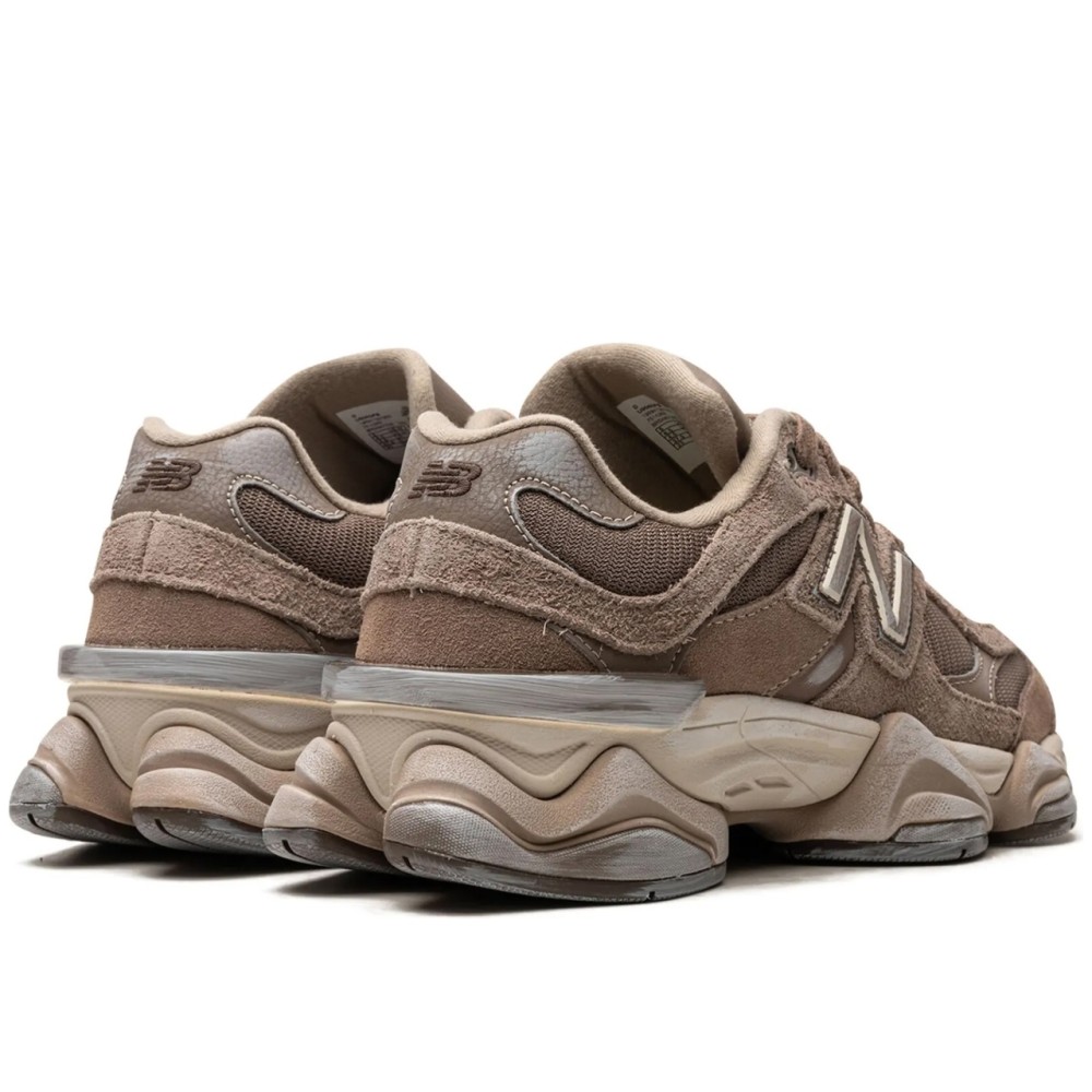 9060 Mushroom Brown