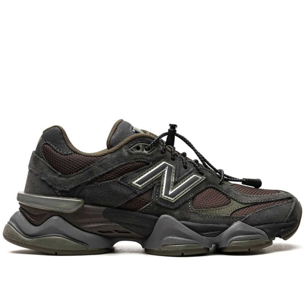 9060 Blacktop/Dark Moss/Black