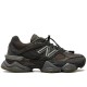 9060 Blacktop/Dark Moss/Black