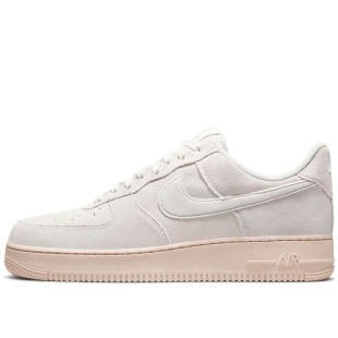 Air Force 1 Low Winter Premium Summit White Suede