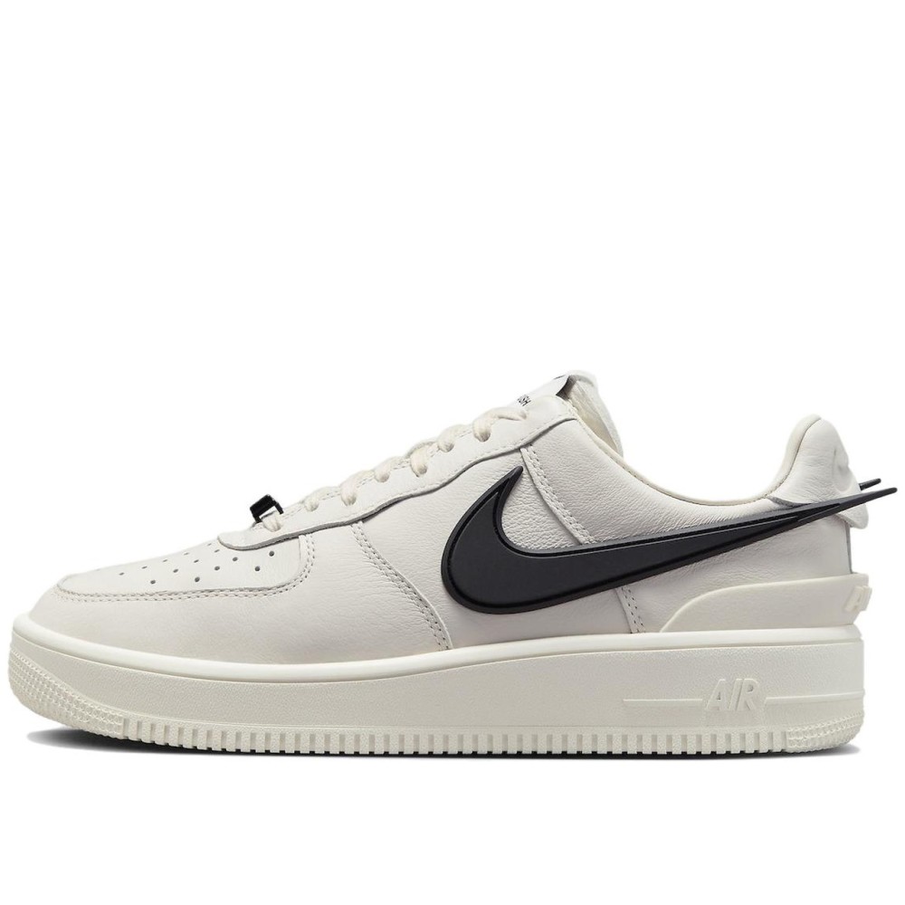 Air Force 1 Low X Ambush Phantom