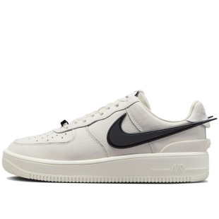 Air Force 1 Low X Ambush Phantom