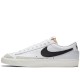 Blazer Low 77 Vintage White Black