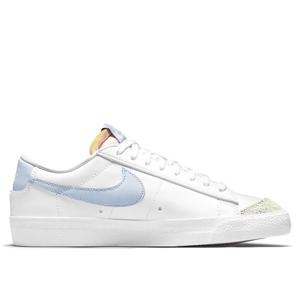 Blazer Low Ghost Women