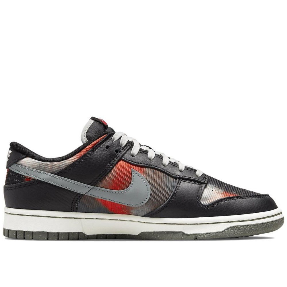 Dunk Low Graffiti Black Red