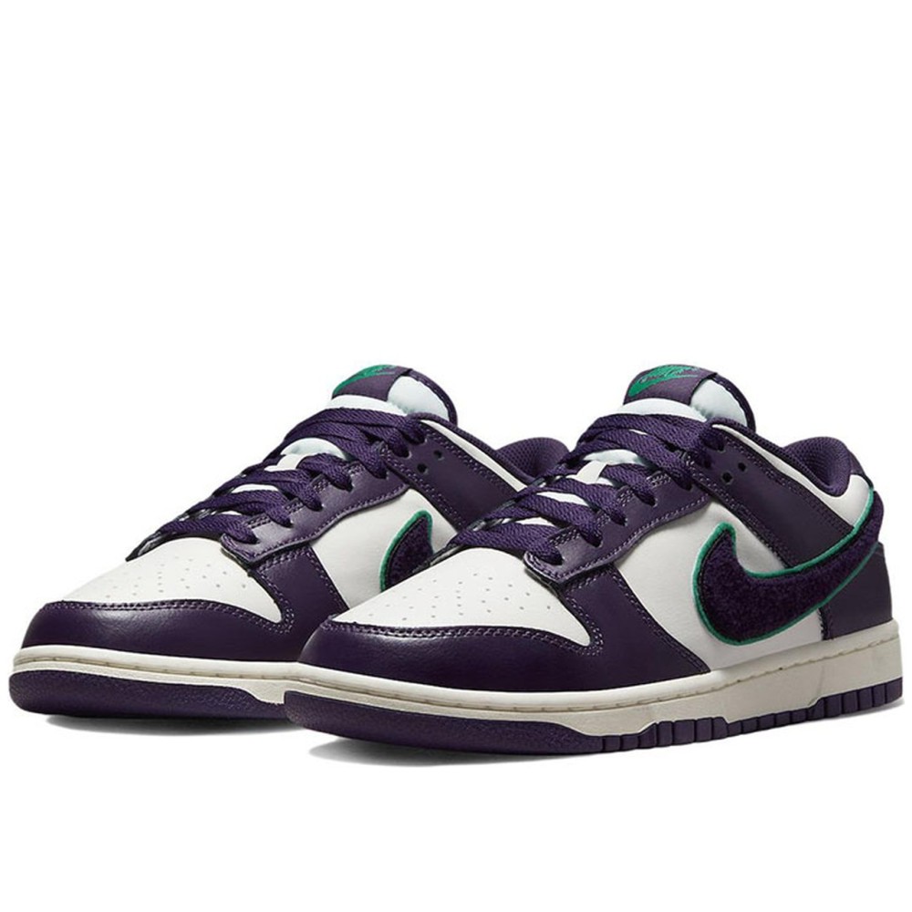 Dunk Low Chenille Swoosh Grand Purple