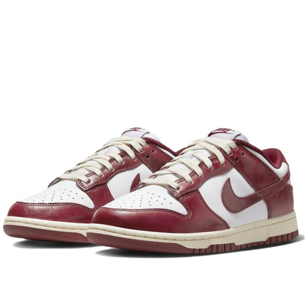 Dunk Low Premium Team Red Women
