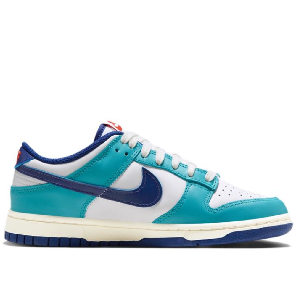 Dunk Low Teal Nebula Deep Royal Women