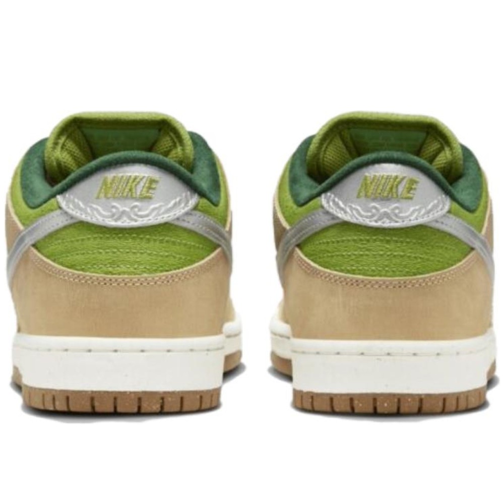 Dunk Low Sb Escargot