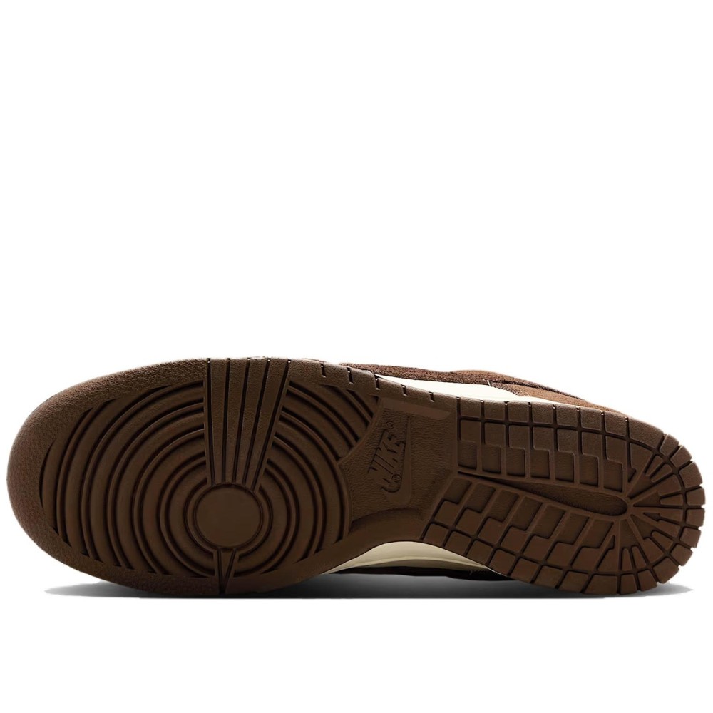 Dunk Low Retro Se Pale Ivory Baroque Brown