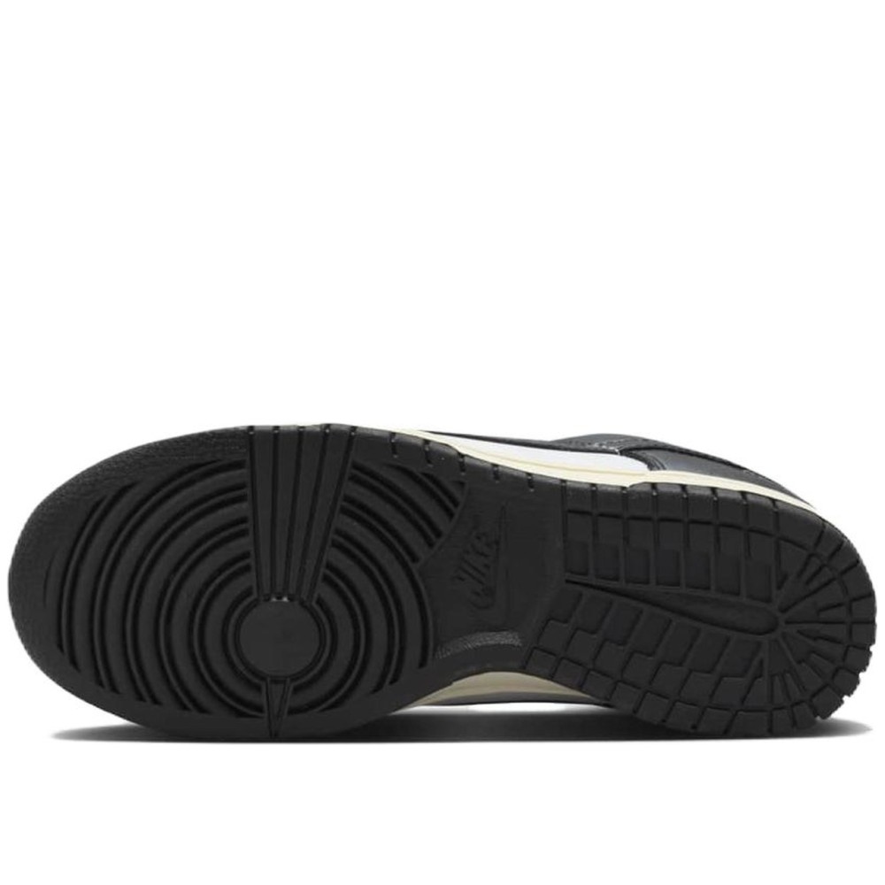 Dunk Low Vintage Panda Women S