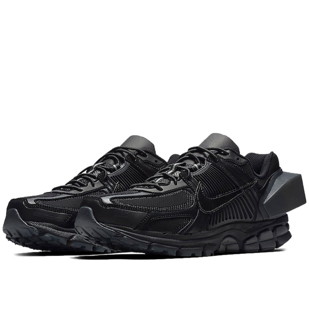 Zoom Vomero 5 A Cold Wall Black