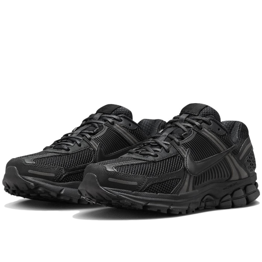 Zoom Vomero 5 Triple Black