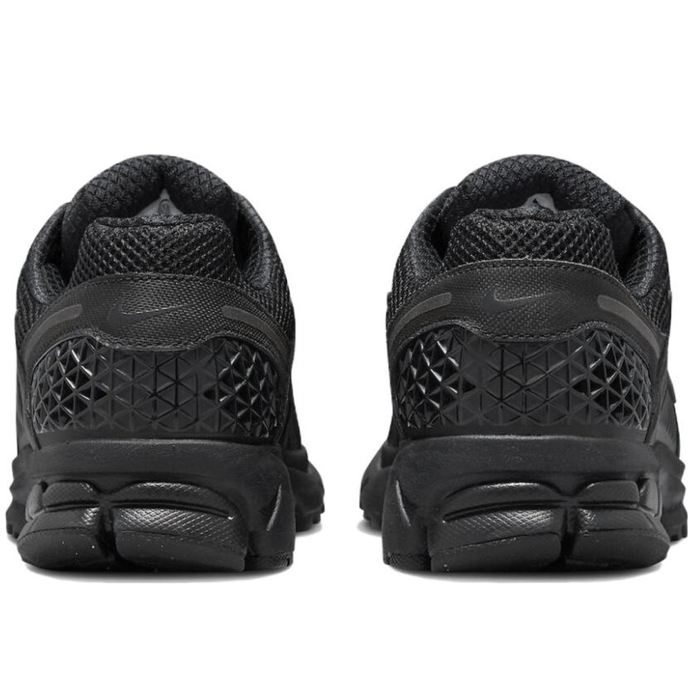 Zoom Vomero 5 Triple Black